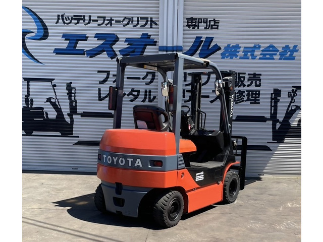 トヨタL&amp;F電動フォークリフト