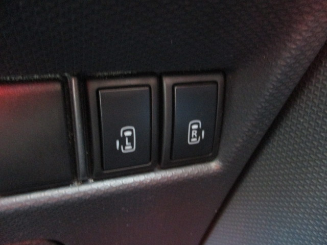 ご来店予約カレンダーをご利用いただくと担当の予定も組みやすく、大変助かります。是非ご活用下さい。