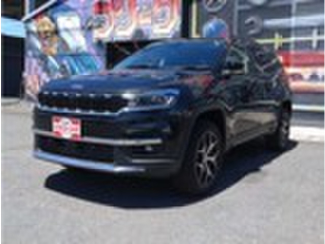 コマンダー(ジープ) 2.0 リミテッド ディーゼル 4WD　登録未使用車 全方位カメラ 新車保証継承 中古車画像
