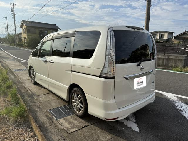 セレナ2.0 ハイウェイスター G S-HYBRID