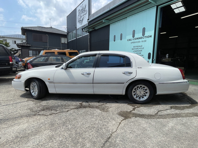 �Ԃ͋@�B�ł����A������ƃ����e�i���X���Ă���Ԃ͂܂��܂����܂��B����Ȃ��Ԃ𓖓X�͎x�����z10�`30���~���̉��i�𒆐S�Ɏ�葵���Ă܂��B���̗��A�C�����A���[�^�[��������̂���ԗ��͌����d����܂���B