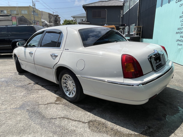 ���q�l�Ɉ��S�ŉ��K�ȃJ�[���C�t���y����Œ������߂ɁA���ЃI���W�i���̃v�����𐔑������p�ӂ��Ă���܂��B