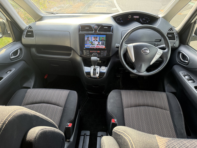 セレナ2.0 ハイウェイスター G S-HYBRID