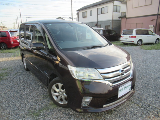 セレナ(日産) 2.0 ハイウェイスター S-HYBRID Vセレクション　ナビ・ETC・地デジ・バックカメラ 中古車画像