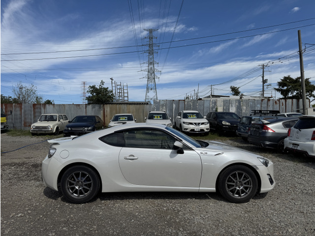 ���w����̃I�C��������^�C�������Ȃǂ̓��탁���e�i���X�A�Ԍ��⎖�̑Ή��̂����k���������OK�ł�!�h���X�A�b�v��J�X�^�}�C�Y�����C�������������ԍD���̓��ЃX�^�b�t���e�g�ɂ��v�]�ɂ��������܂��B