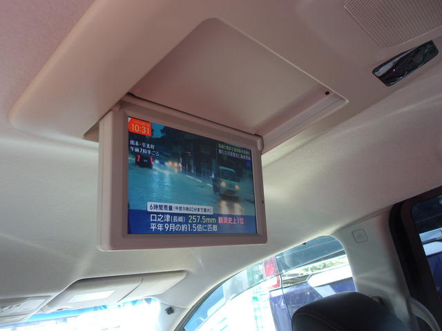 �����I�v�V�����d���J���t���b�v�_�E�����j�^�[�B