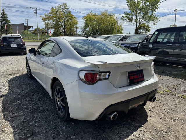 �w�����̃T�[�r�X�v�����ŁA��]�i���o�[�E�����h�K�����E�ЊOHID���C�g�֕ύX���\�ł�!���C�y�ɂ����k������������ETC�A�I�[�f�B�I�A�J�[�i�r�A�G���X�^�A�h���C�u���R�[�_�[�Ȃǂ̎��t����ڐ݂��\�ł��B