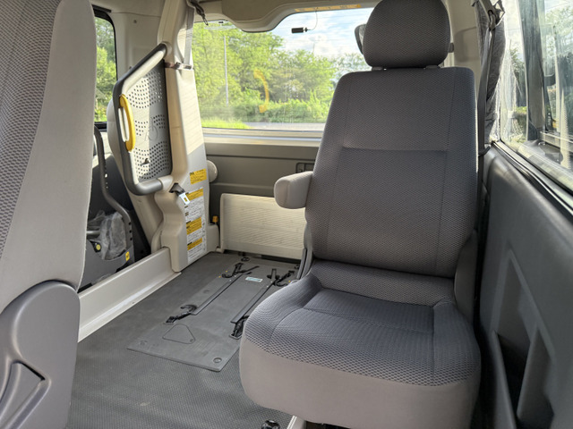 �Ԍ��A�_�������A���̓��̏C���ȂǃA�t�^�[�T�[�r�X�����S�B