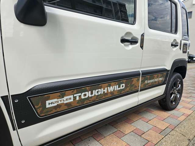 サイドデカール