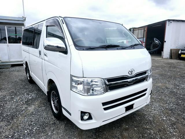 ハイエースバン