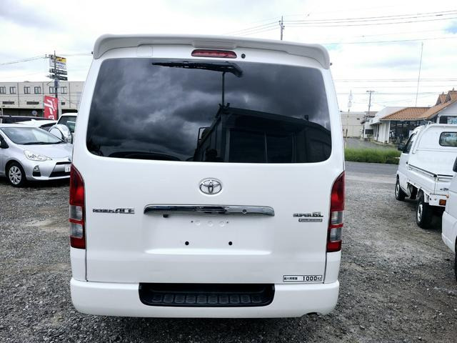 ハイエースバン