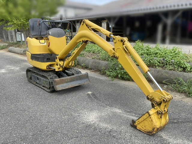 コマツ油圧ショベル