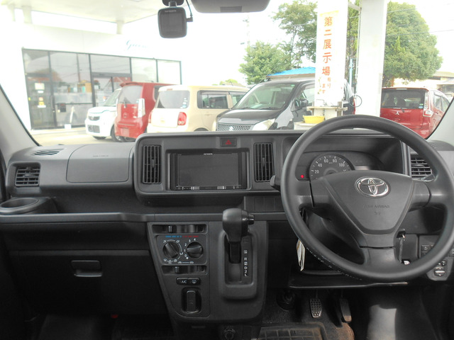 ���X�͔̔��E�����E�C���E�A�t�^�[�T�[�r�X���[���̃��C���i�b�v�����������Ă���܂�!