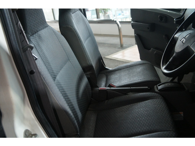 ���ÁA�V�i��HDD�i�r�AETC�A�n�f�W�`���[�i�[�A�t���b�v�_�E�����j�^�[�A�o�b�N���j�^�[�Ȃǉ��ł������k���������B����肩���芷���A�������ݎ��t���\�ł�!�|�[�^�u���i�r�t���Z�O�ȂǊe���[�J�[��舵���L