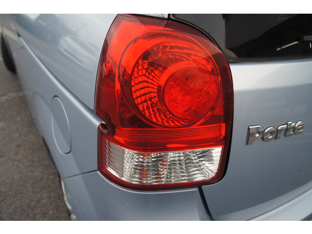 試運転によりエンジン、ミッション、異音が出てないかどうか、スムーズ調子よく走るかどうか等確認ずみです。とても良好ですのでご安心ください。エアコン、ヒーター、電気系すべて正常に作動等の確認もしております