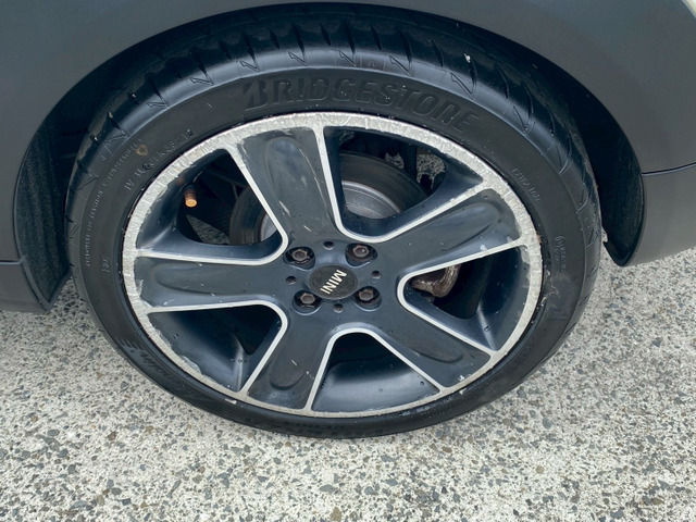 ����17�C���`�A���~�z�C�[���t����