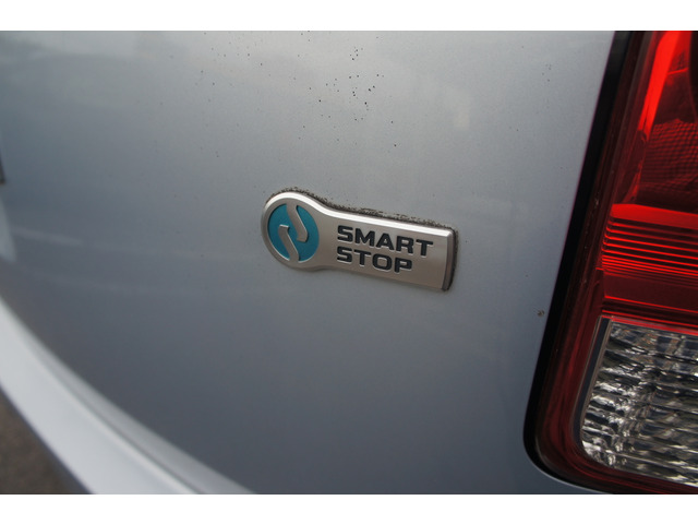 全国納車させて頂きます。遠方のお客様も是非お問い合わせください。格安陸送でご案内させて頂いてます。引き取りに店頭納車可能