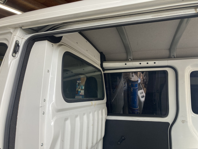 �׎��Ɗ��S�Ɏd�؂��Ă��܂�