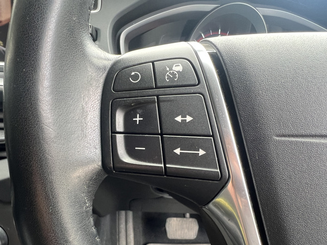 ���ÎԂ̔̔������S�ɂȂ�܂����A�V�Ԃ̔̔����戵���������܂��B