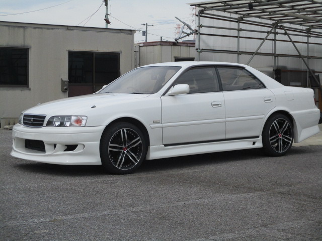 チェイサー(トヨタ) 2.0 アバンテ ロードリー 中古車画像