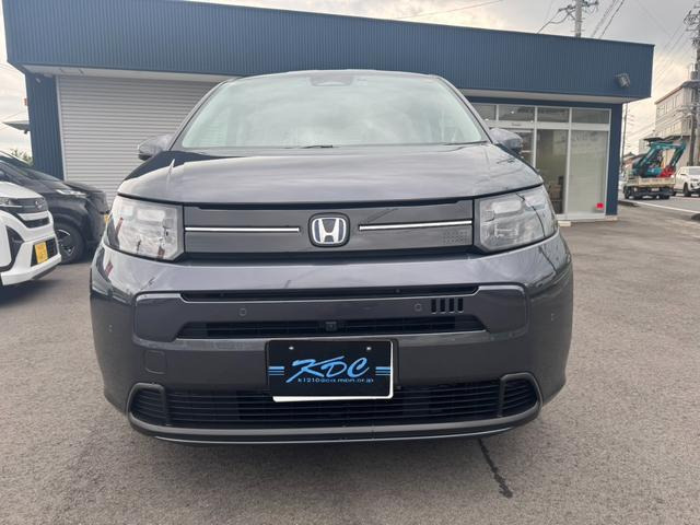 フリード1.5 e:HEV エアー EX