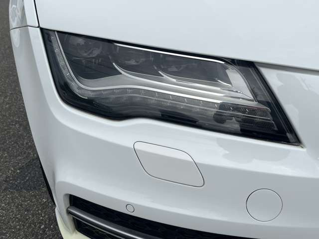 落ち着きのあるオシャレな店内で、ご商談を進められます。心を込めたおもてなしをさせていただきます!