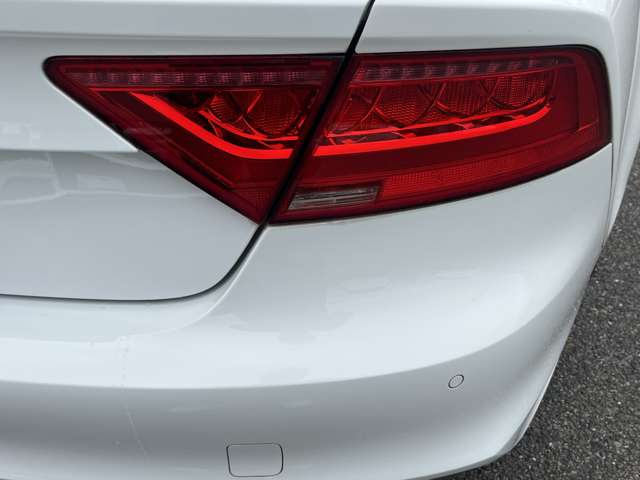 店頭販売もしておりますので、先に在庫が無くなってしまうこともございます。気になる車はまずはお問合せください!