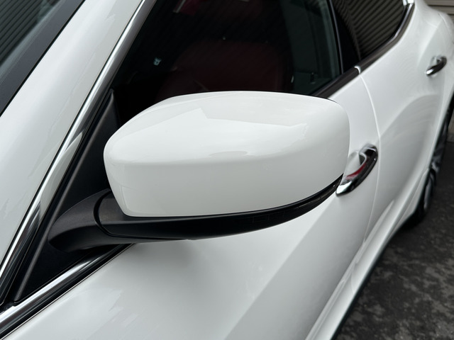 �y�� �T�C�h�~���[�z