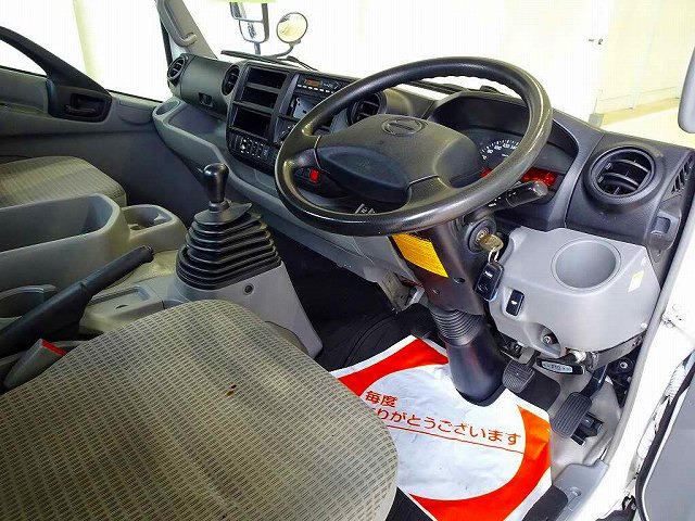 AC PS PW SRS ABS �L�[���X ���d�i�~���[ �o�b�N���j�^�[(�s��) �^�[�{ �r�C�u���[�L �⓹���i�⏕���u �A�C�h�����O�X�g�b�v �t�H�O�����v ����LED��(�s��) �I�[�f�B�I��