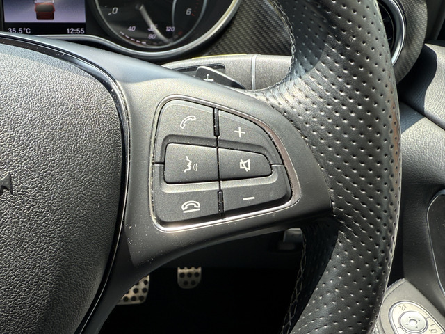 �X�e�A�����O�X�C�b�`����������Ă���܂��̂ŁA������O�������炷���ƂȂ����茳�ő�������Ē����܂��B