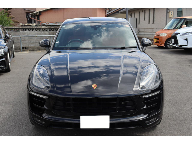 マカンGTS PDK 4WD