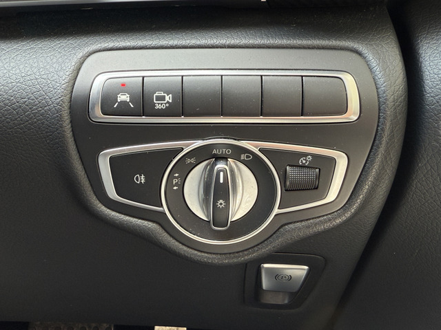 �I�[�g�n�C�r�[���Ή���LED�w�b�h���C�g�͏��AUTO�ł����p���������B