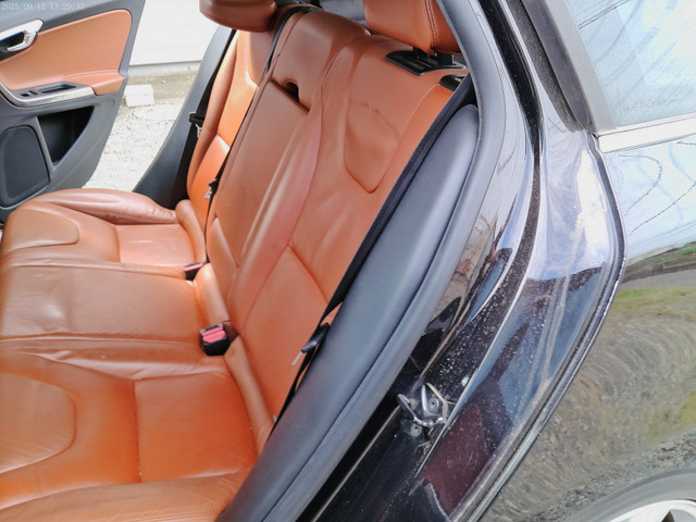 ���A�V�[�g �^�����U�[