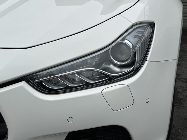 �yHID�w�b�h���C�g�z