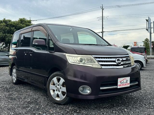 広めの展示場を完備!ゆったりとした空間でおクルマをご確認ください!