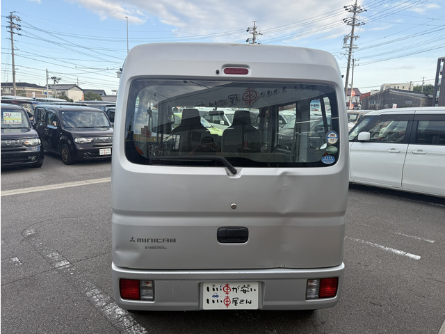 自動車保険ご相談ください!三井住友、あいおいニッセイ同和代理店☆見積もりします。保険担当が万が一の場合連携を取って敏速に対応します。代車、レンタカーもご用意しますのでご安心ください。