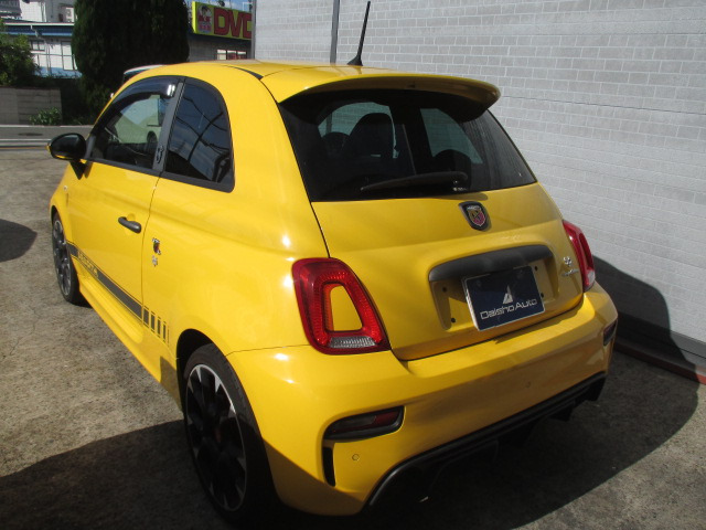 アバルト595コンペティツィオーネ