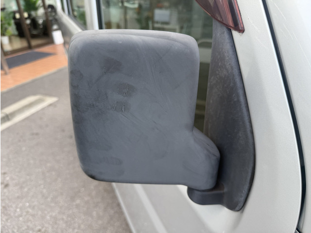 ミッションの変速のショックは異音、オイル漏れなど仕入れる前に確認をします。いいお車になります。エアコン、電気系なども納車前に事前に点検して納車します。お客様にも納車時にもすべて確認していただきます。