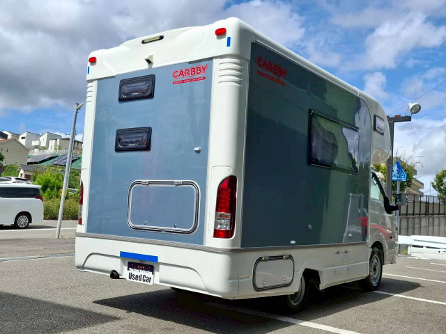 �{�f�B�T�C�Y�͒���488cm&times;��200cm&times;����271cm�Ǝ��񂵂̗ǂ��{�f�B�T�C�Y�ł�!