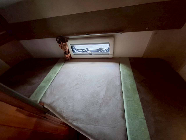 ��i�x�b�h��i�ł�!���@��183cm&times;75cm�ƂȂ��Ă���܂�!