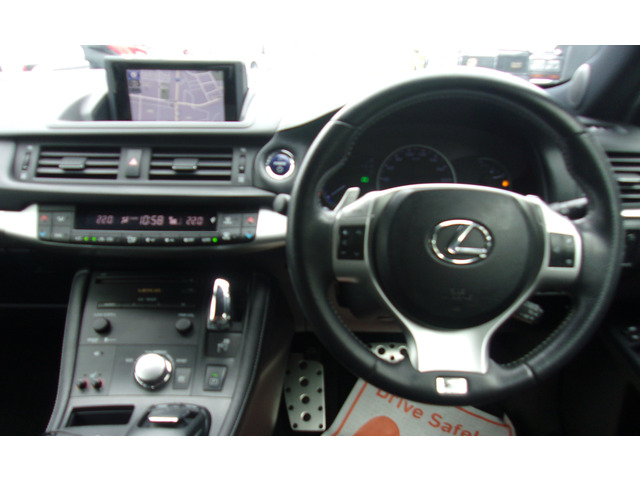 ☆あいおい損保代理店!任意保険も取り扱っております!お車と一緒に保険のご相談もお聞きします☆