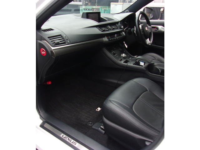 ☆掲載車以外にも特選車輌を展示しております!お探しのお車がなくても全国からご希望のお車をお探しします☆