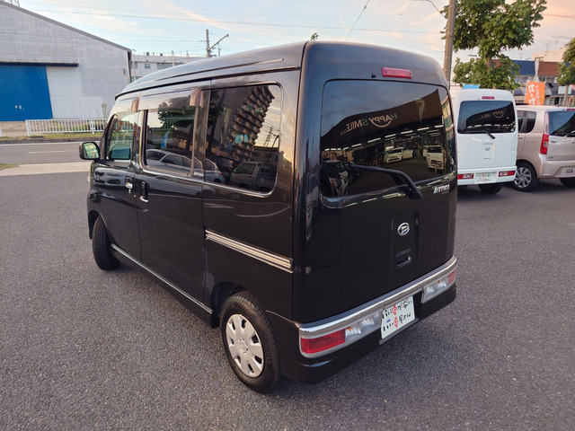 注文販売もお任せください!全国のオートオークションや当店下取車、買取車を、お客様のご予算、グレード、装備、カラーに合わせてご用意、ご紹介させて頂きます。