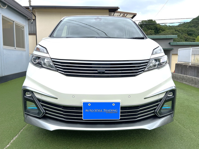 セレナ2.0 ライダー オーテック 30thアニバーサリー