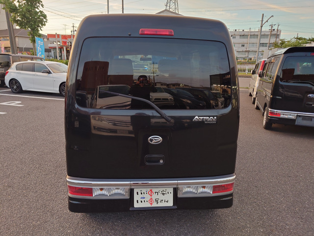 薄利多売で販売中!大高店では軽自動車をメインに取り揃えております。在庫に無い車両も全国のオートオークションからご希望の車両をお探しいたします!