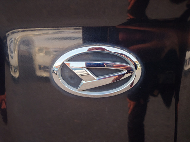 ミッションの変速ショックや異音、オイル漏れ等は、仕入れ前に確認しております。エアコンや電気系なども納車前に事前点検致します。また、納車前にお客様ご自身でもご確認頂き、ご納得頂きますので、ご安心下さい。