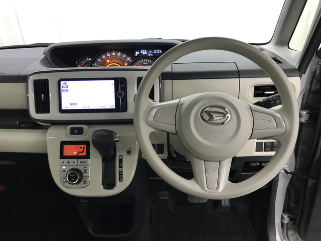 【展示車両について】 低価格を実現するため、微細な傷などは修理せずに展示している場合がございます。できるだけご説明させて頂くようにしておりますが、ご不安な方はスタッフまでお尋ねください。