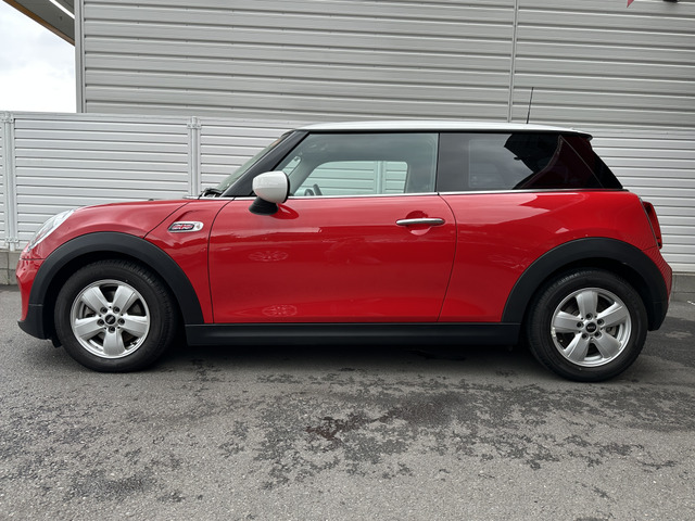 �y�O�� �����z