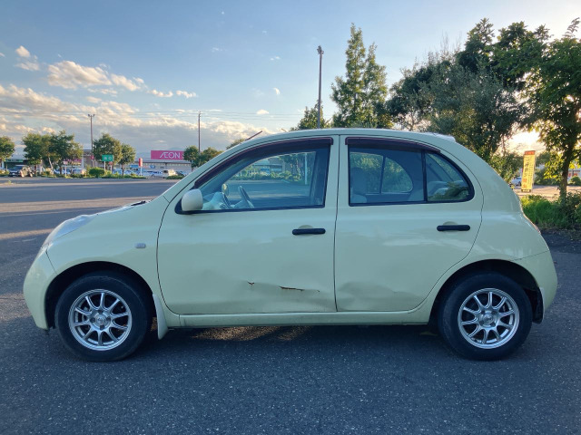 この度は当店のお車をご覧になっていただき、誠にありがとうございます。ぜひじっくりとご検討下さい。気軽にお問合せ・お見積りお待ちしております。