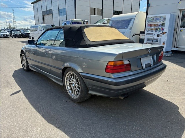 3シリーズカブリオレ325i